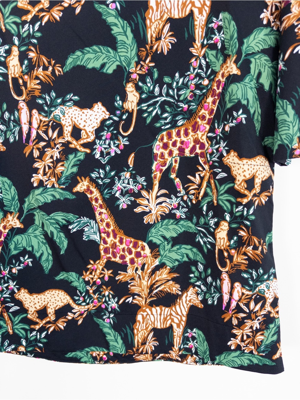 NWT Lilly Pulitzer Chessie UPF 50+ Dress Multi Dancing In The Moonlight - Picture 3 of 11